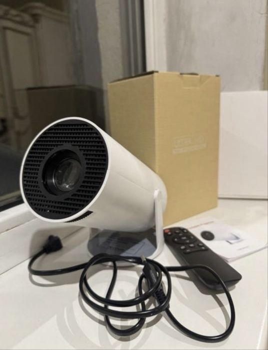 Проектор SALANGE HY300