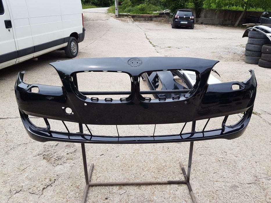 Продавам оригинална предна броня за BMW f10 гр. Горна Оряховица • OLX.bg