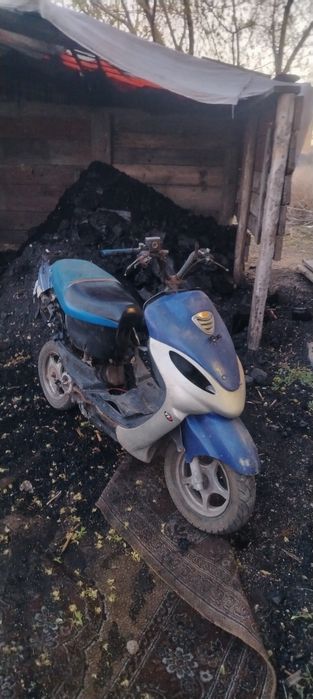 Продам скутер 80 кубов