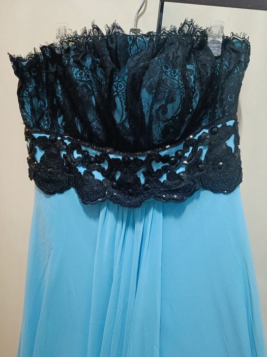 Срочно Обменяю платье в отличном состоянии