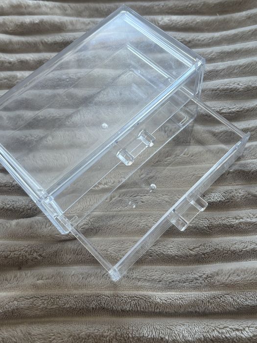 Шкатулка для украшений