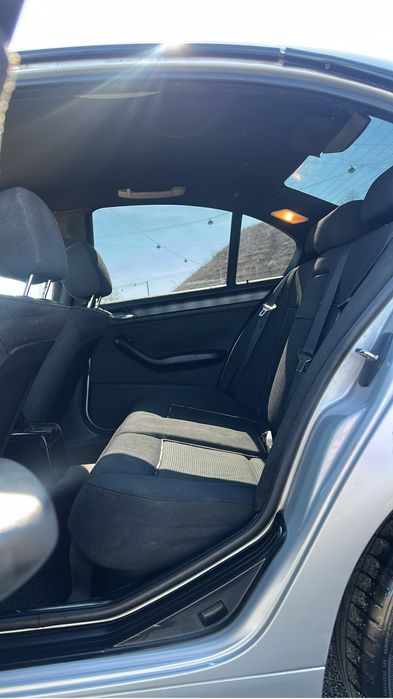 Bmw 320 D. E46 facelift