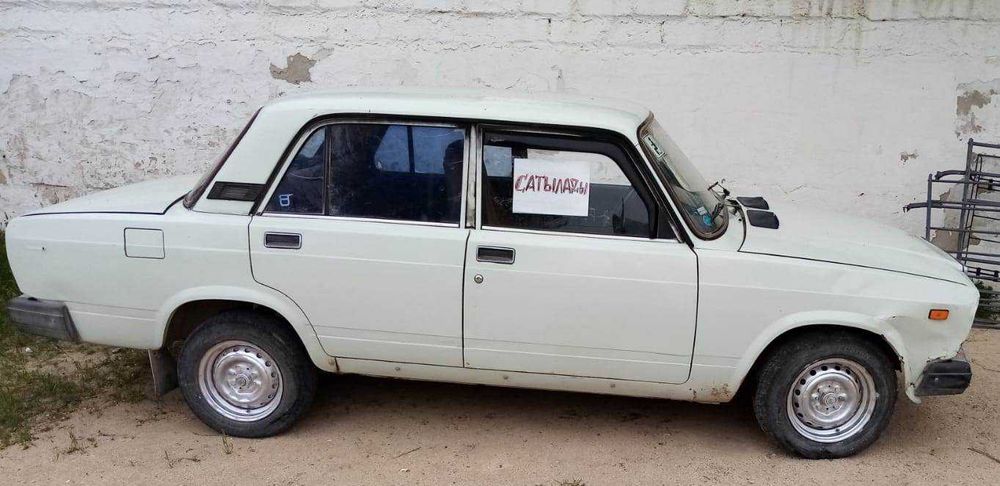 Продаётся ВАЗ 2107.