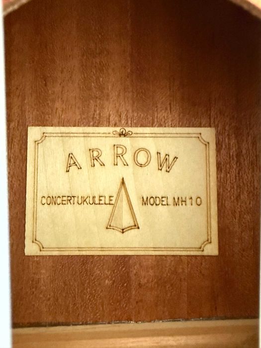 Ukulele concert Arrow MH10 Mahogany cu husă