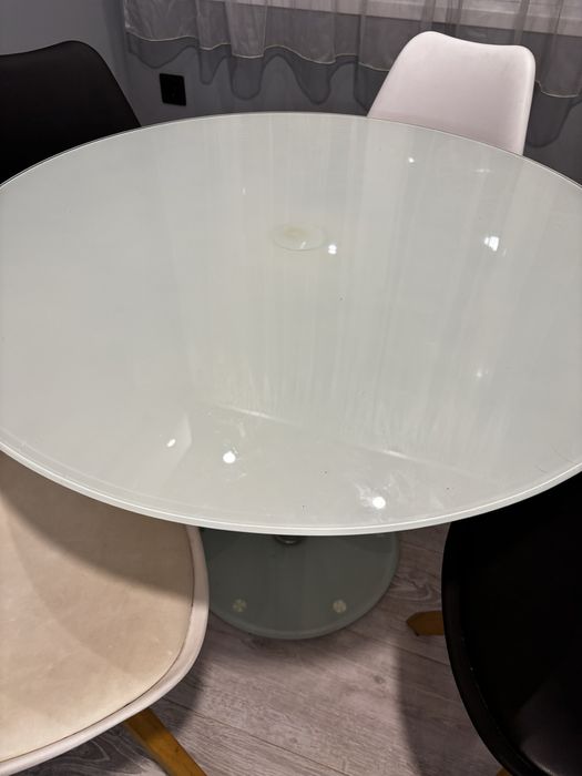 Кухненска маса със столове