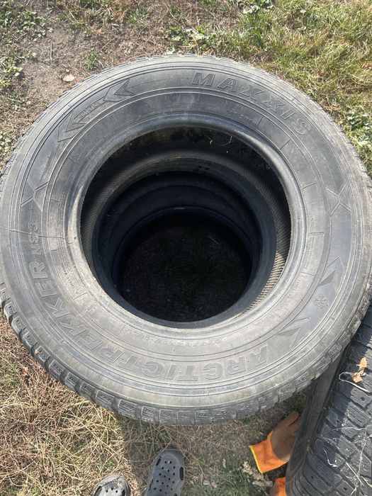 Продаются шины срочно !!!