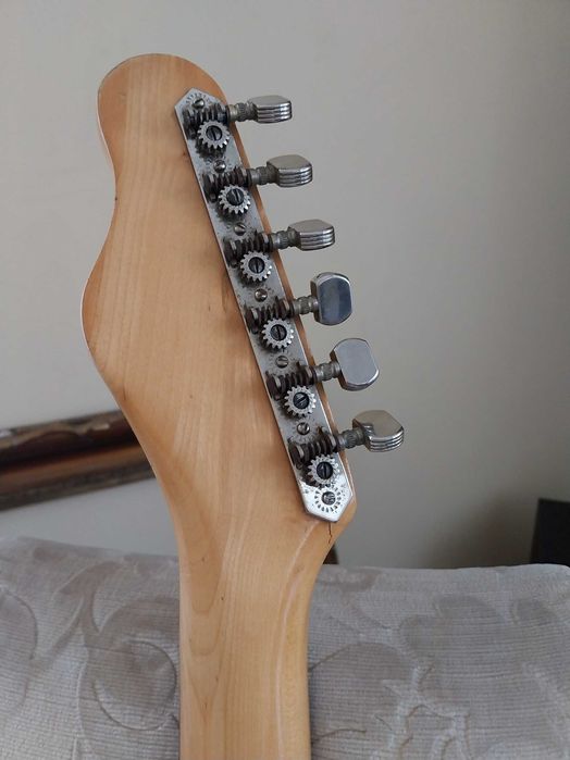 Jolana iris  Електрическа китара