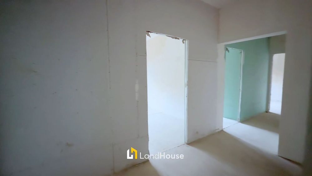 Срочно 3 хона + - 70квм Урикзор Резиденс