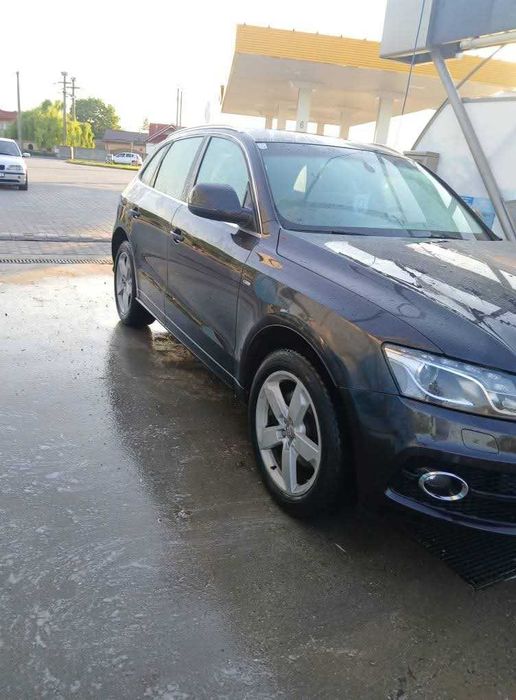 Audi Q5 an 2010 2.0tfsi 4000€  problema motor