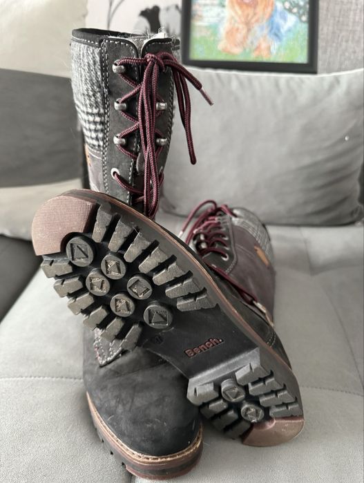 Отлични дамски ботуши Bench