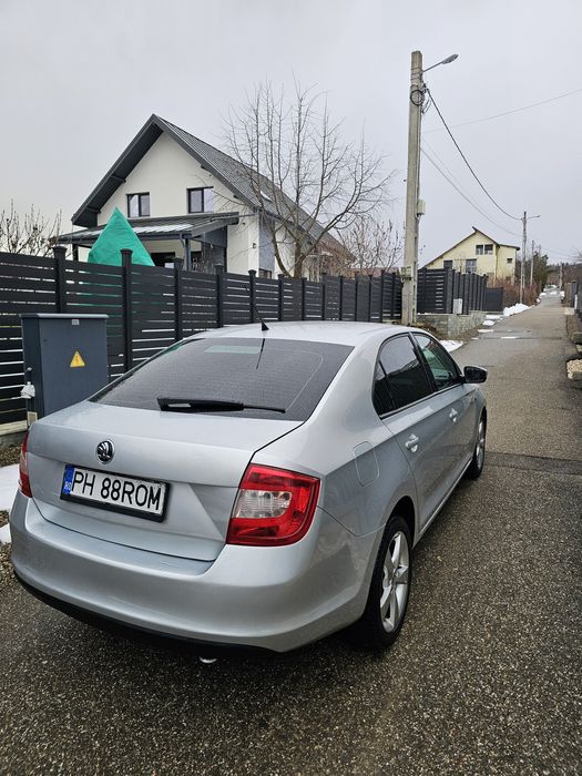 Vând Skoda Rapid 1.2 TSI  URGENT