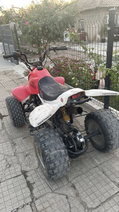 Продавам китайско атв 49cc 4t с лек проблем