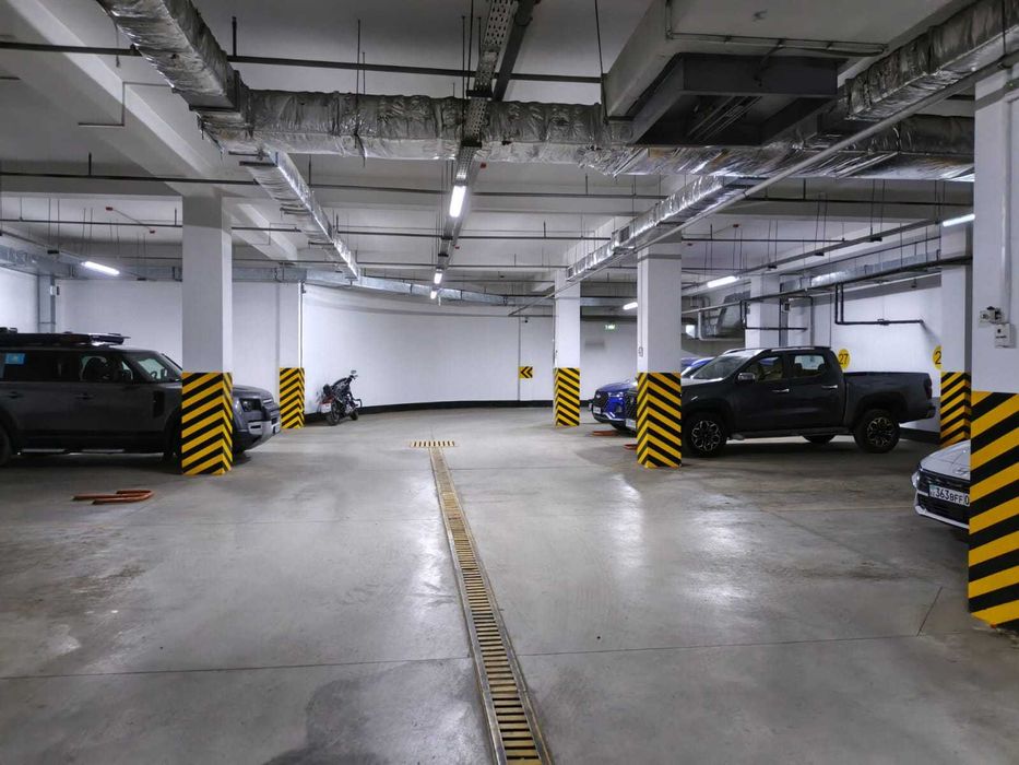 Продается паркинг на 2 авто по 4,0 млн