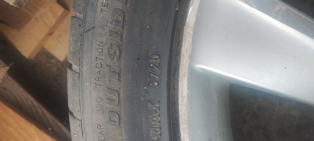 Vând Jante 5x112 R18 cu anvelope