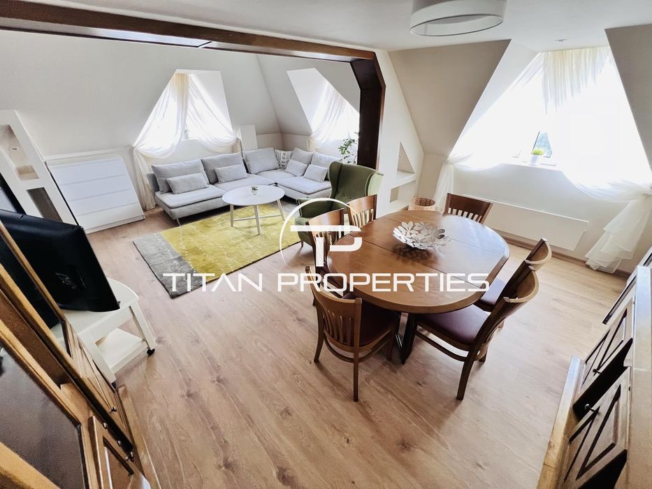 Дава се под наем Тристаен апартамент в Бургас, Център - 100 кв.м за 663 € - Снимка #2