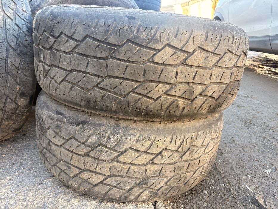 Продам резину от Лексус 470