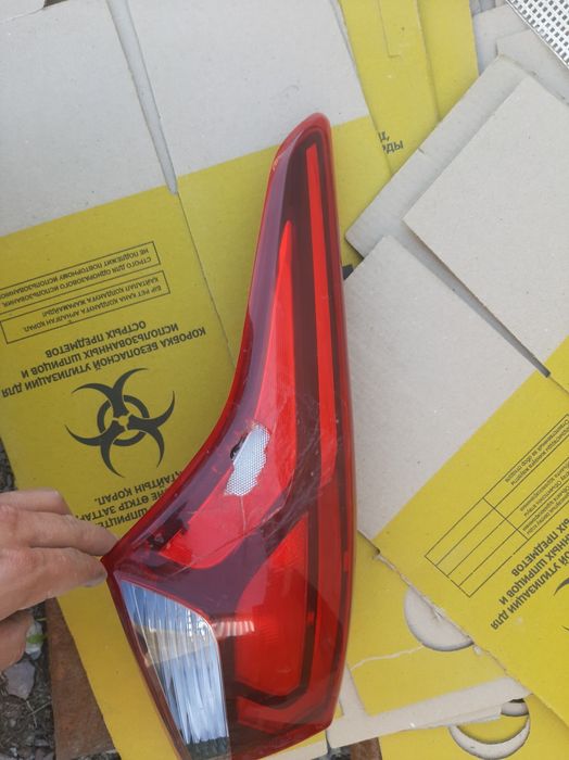 Фары, рещетка, задний фар