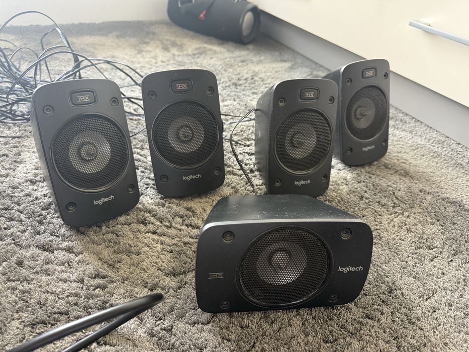 logitech z906 - аудйо система