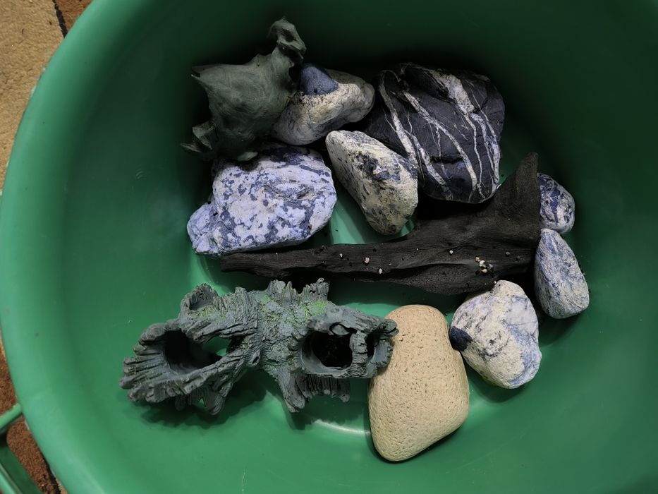 Аквариум срочно 200 литров!!