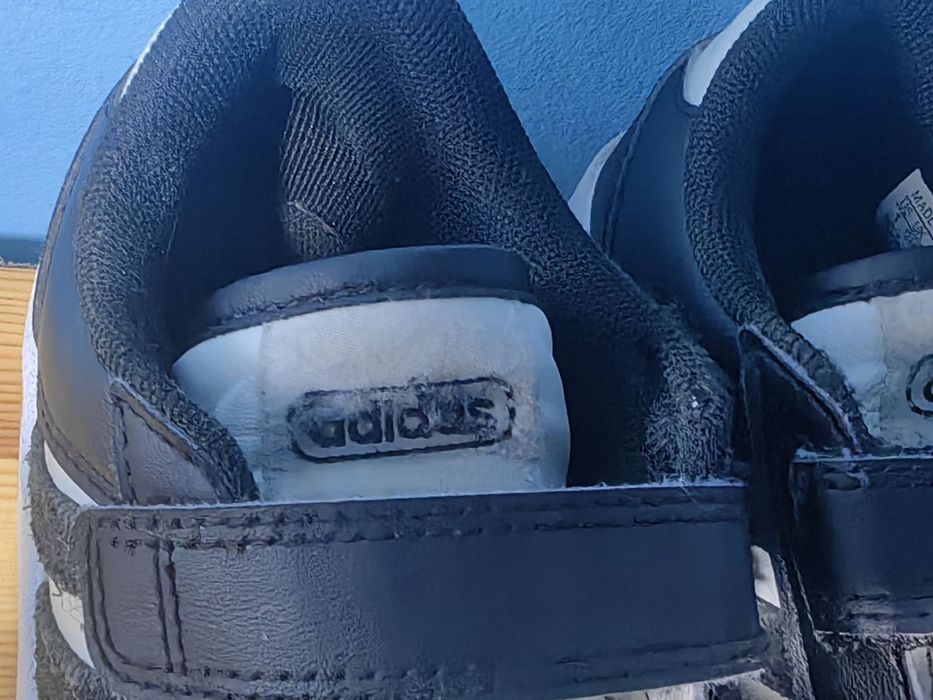 Маратонки Adidas