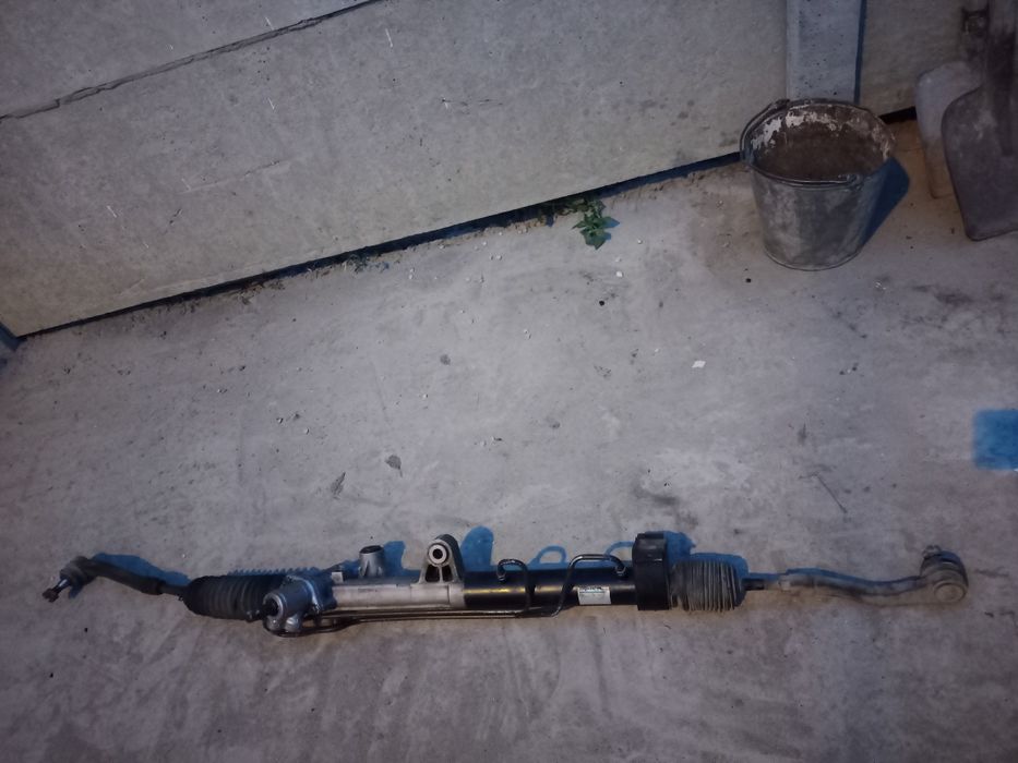 Срочно продам рулевую рейку