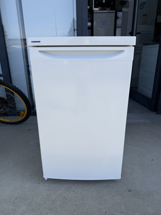 Малък хладилник с камера Либхер 50 см широк