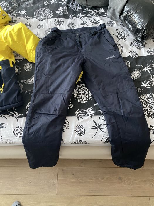 Продам лыжный костюм