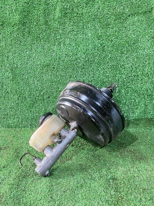 Вакуум Toyota Camry 20 цилиндр тормозной сборе