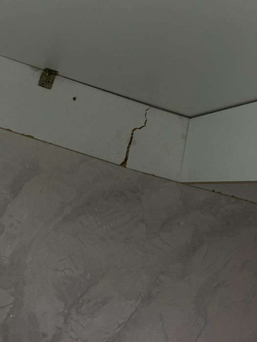 Стол для гостинный