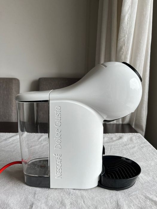 Кафе Машина Nescafe Dolce gusto Krups