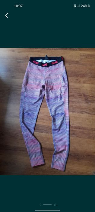 Nike дамски клинове M размер 2броя.