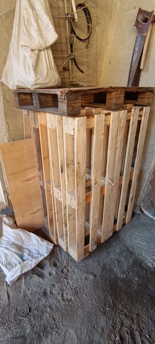 Падон  сотилади  +  бонсга  2-та  фанера  0-8  см   +  1-та  падон