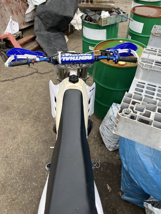 Yamaha yz250 2t.