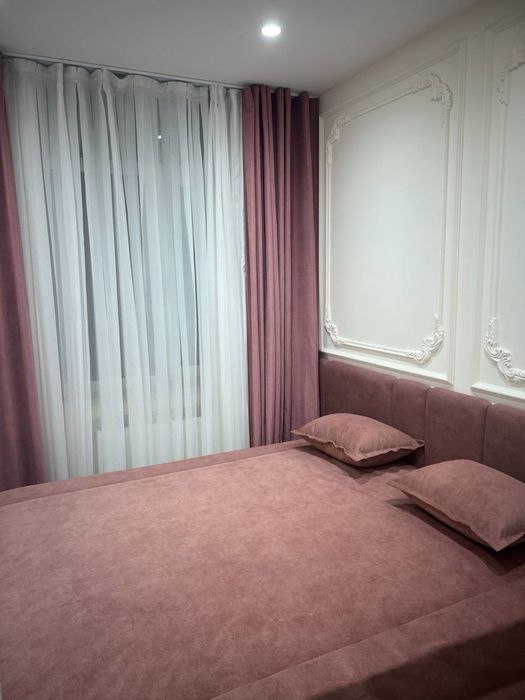 2/4/15 Паркентский ЖК Parkent Plaza, мебель техника 45м2, 85000 уе