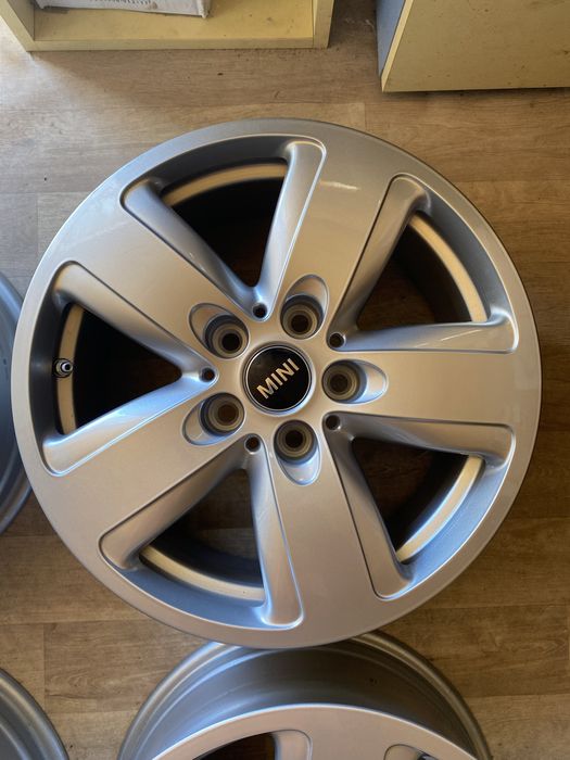 16 цола 5 х 112 мм BMW , Мини ,  Mini Cooper.  Clubman , One