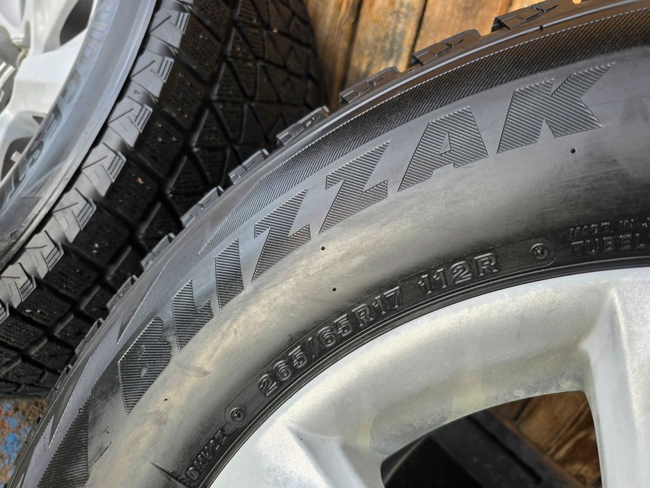 265-65-R17 Prado150 диски с резиной