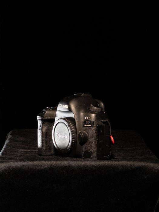 Canon 5D Mark IV Body