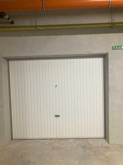 Дава се под наем Гараж / Паркомясто в София, Малинова долина - 18 кв.м за 85 € - Снимка #5