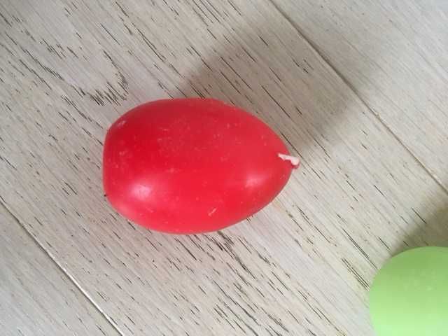 lumanare in forma de ou