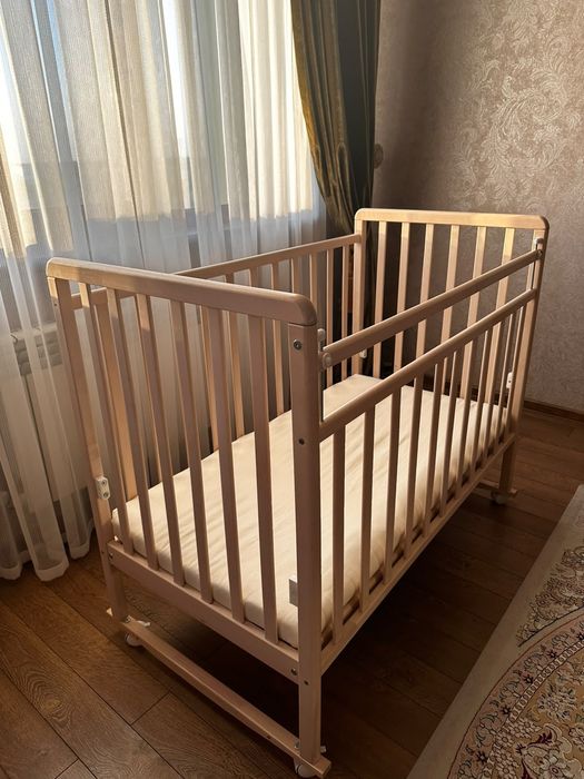 кровать детская, от 0 до 5-6лет