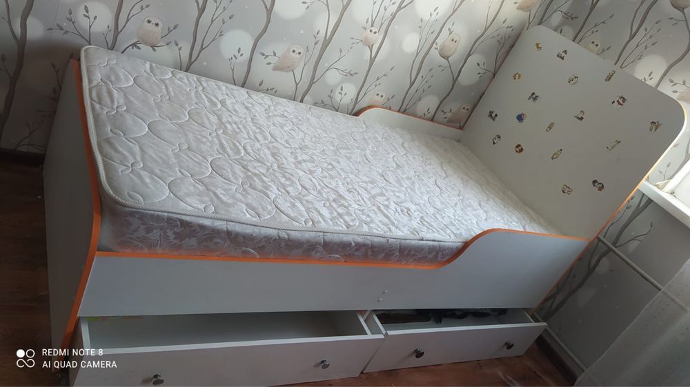 Продам кровать детская!!