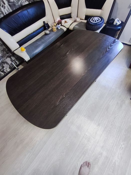 Уголок стол и 4 стула