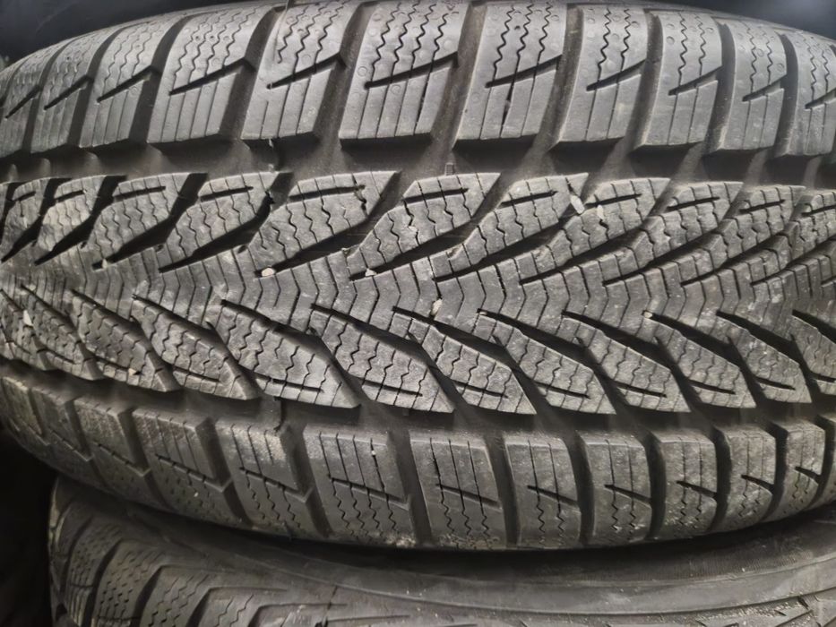 4 anvelope iarna Point S 205 55 16 ca și noi