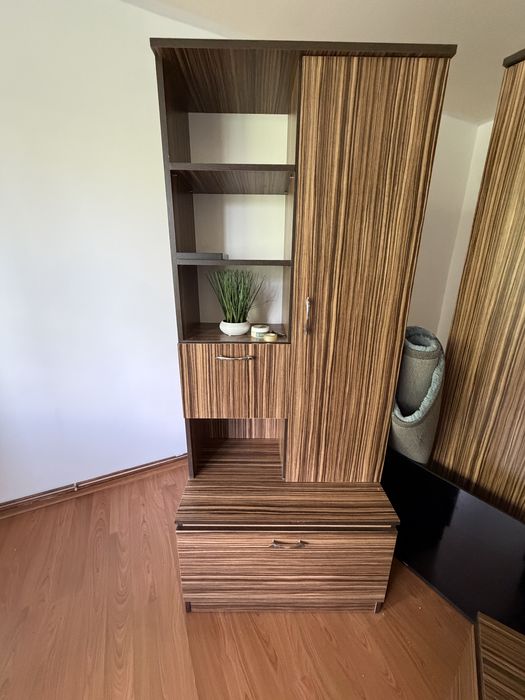 Mobila de vanzare 600 de lei toate 3
