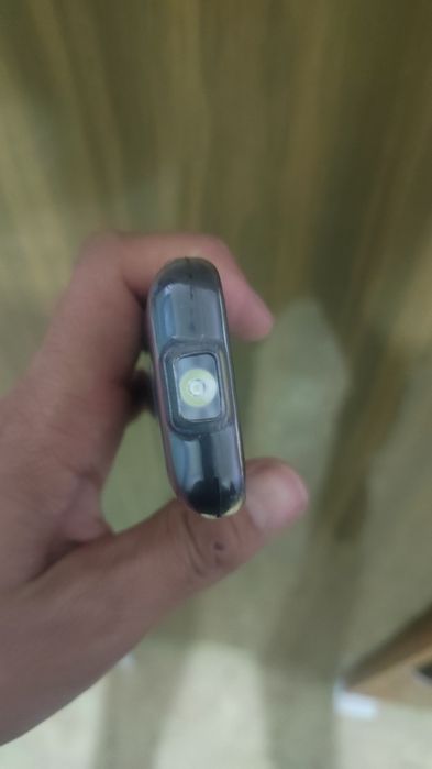Novey sotiladi yangi telefon