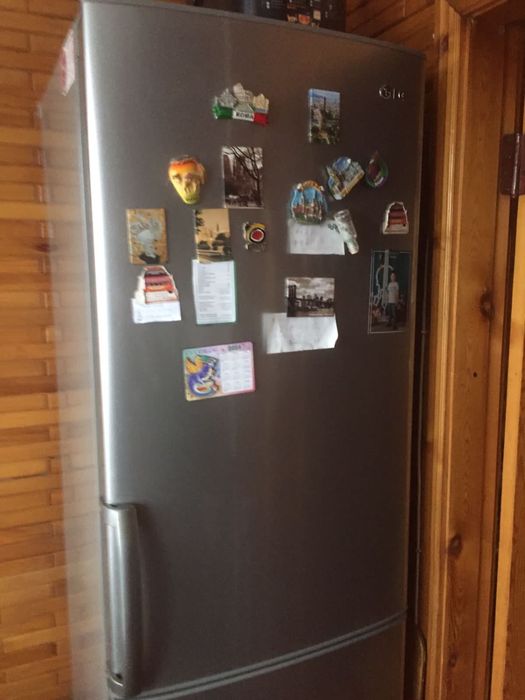 Продам холодильник LG