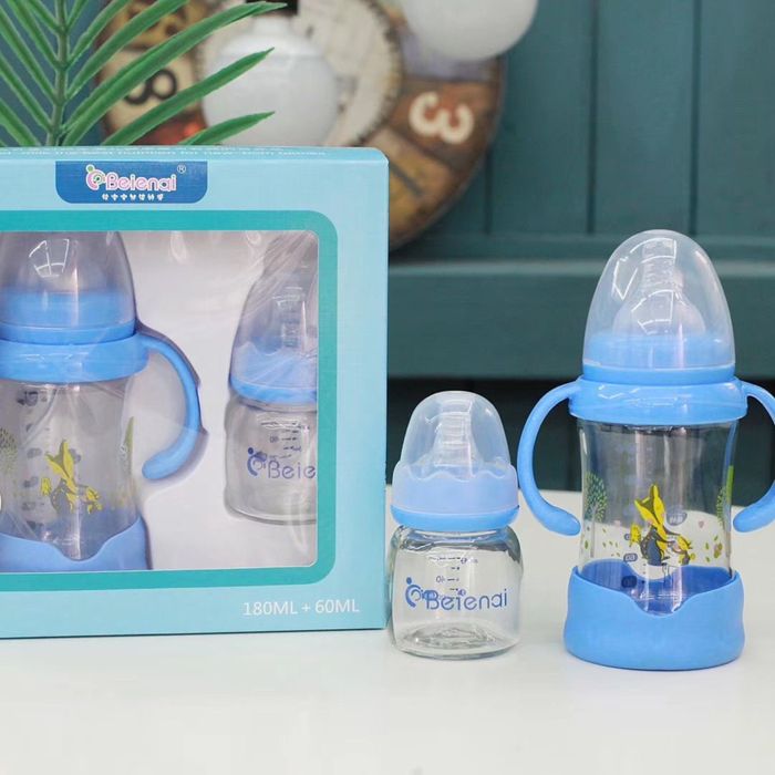 Продам детские бутылочки