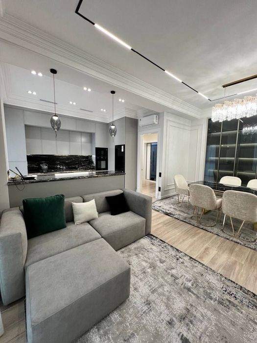 Срочно!!! Продается 2 комнатная квартира в ЖК Parkwood!!