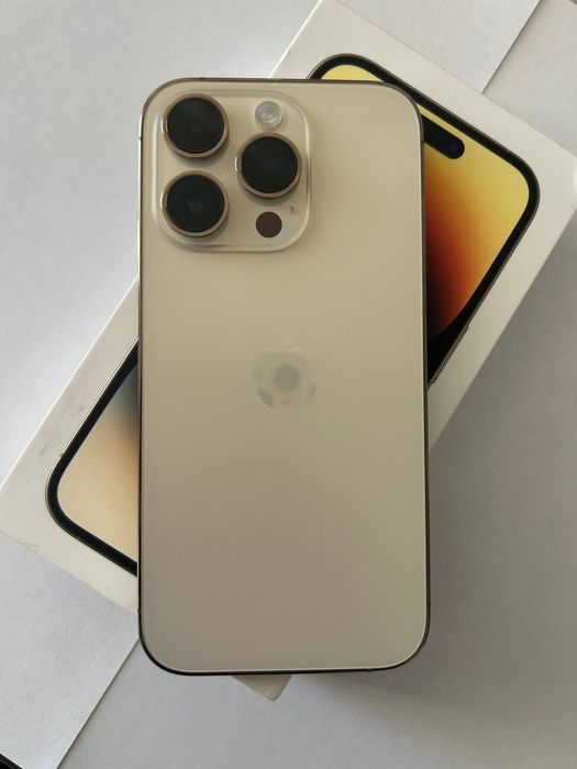 Продам айфон 14 про