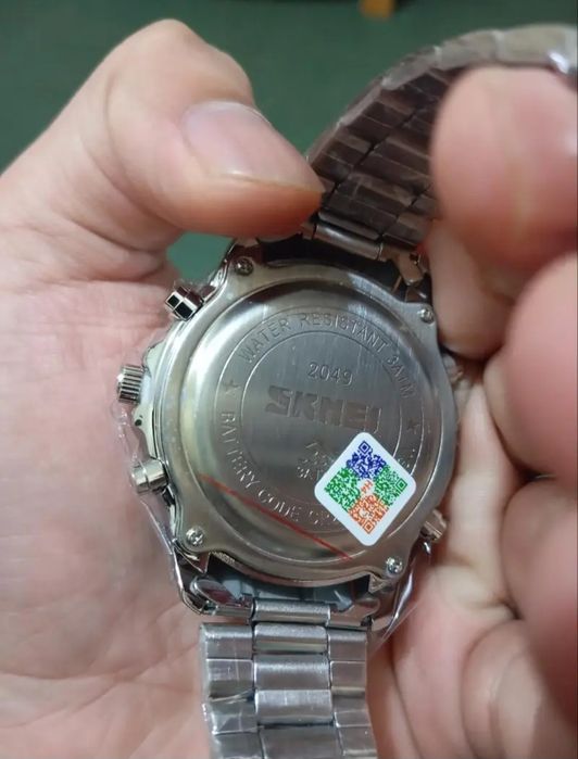 Часы наручные Кварцевые